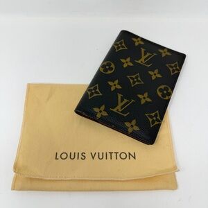 Louis Vuitton Like New Passport Cover Wallet